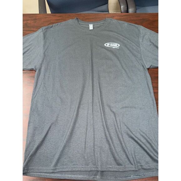 E-One Ladder Fire Truck Mens Grey Short Sleeve Tee Size X-Large - Picture 1 of 7